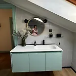 La Hondonada Villa